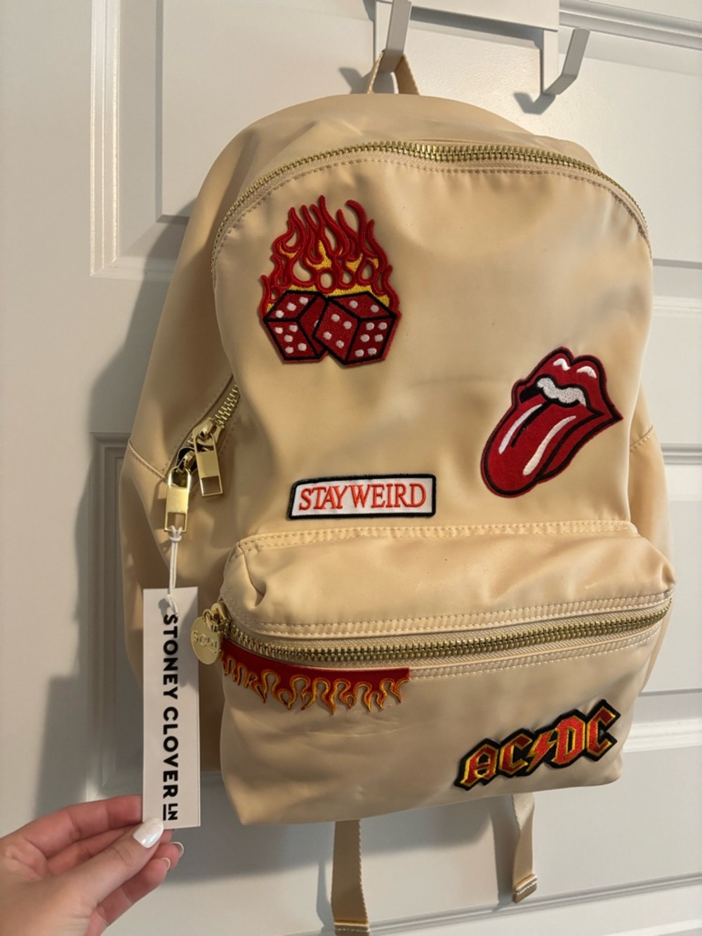 Stoney Clover Lane cream backpack with patches - Picture 2 of 13